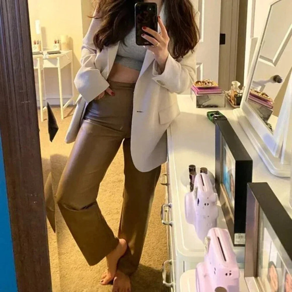 Aritzia Wilfred The Melina Pant High Waisted Vegan Leather Pants Constant Camel - Picture 2 of 10